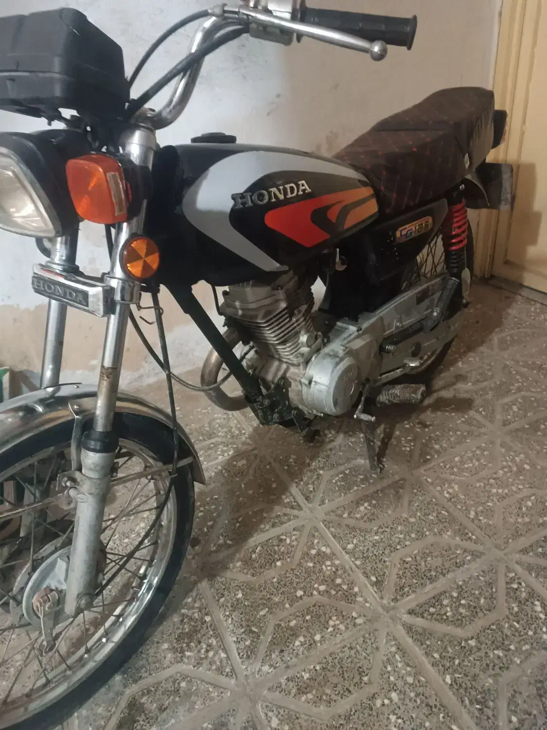 موتور مدل 88|موتورسیکلت|بجنورد, |دیوار