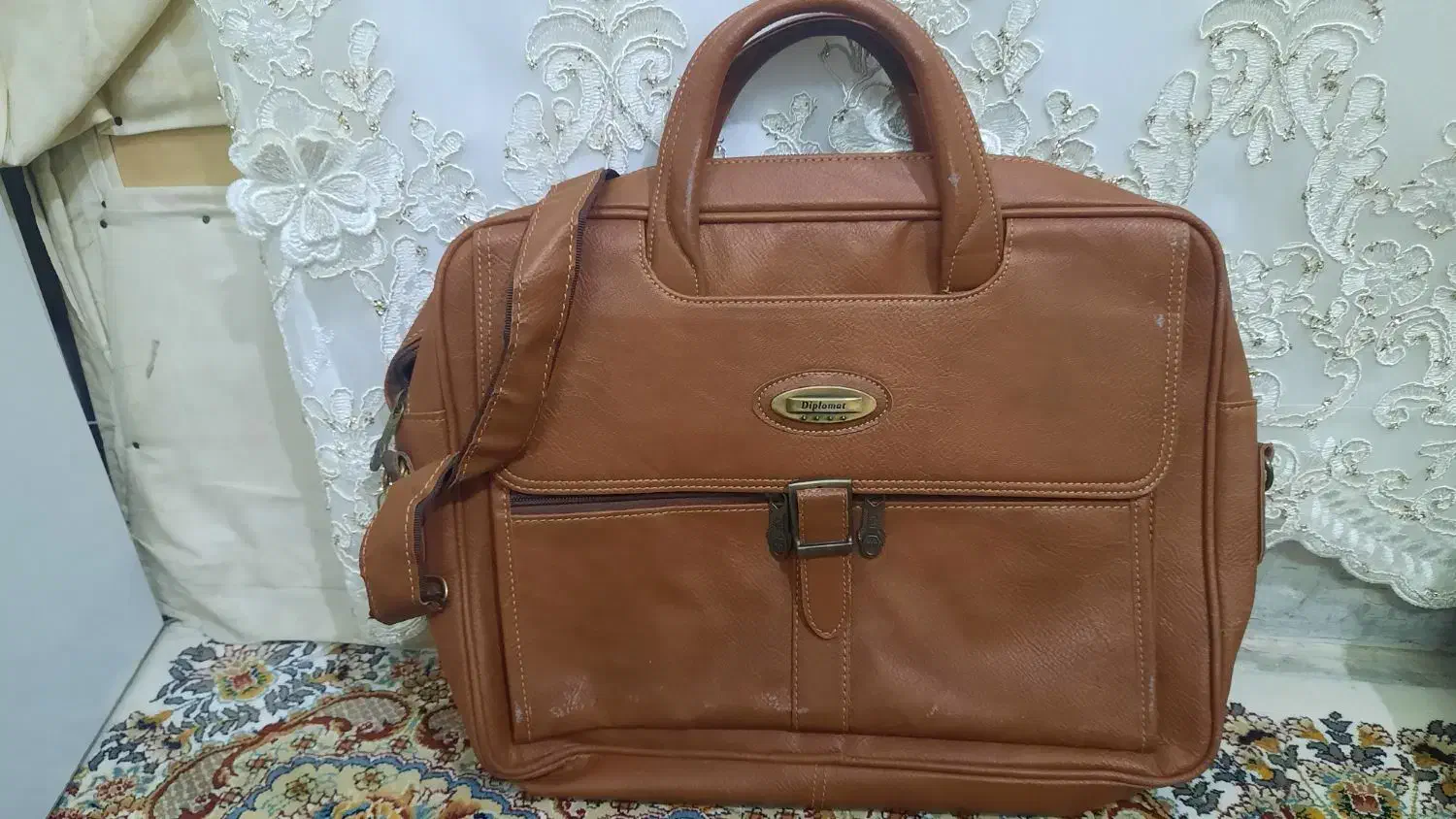 چند تا کیف مردانه نو|کیف، کفش، کمربند|قم, دروازه ری|دیوار