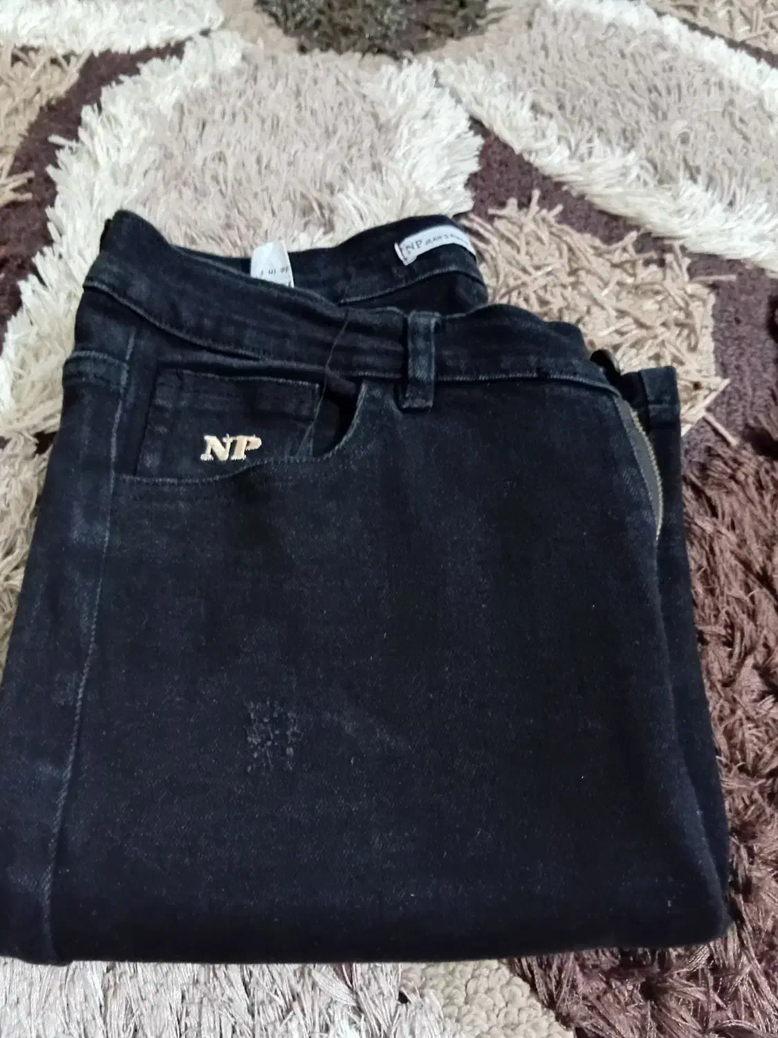 لباس درحد نو|لباس|قم, باسکول|دیوار