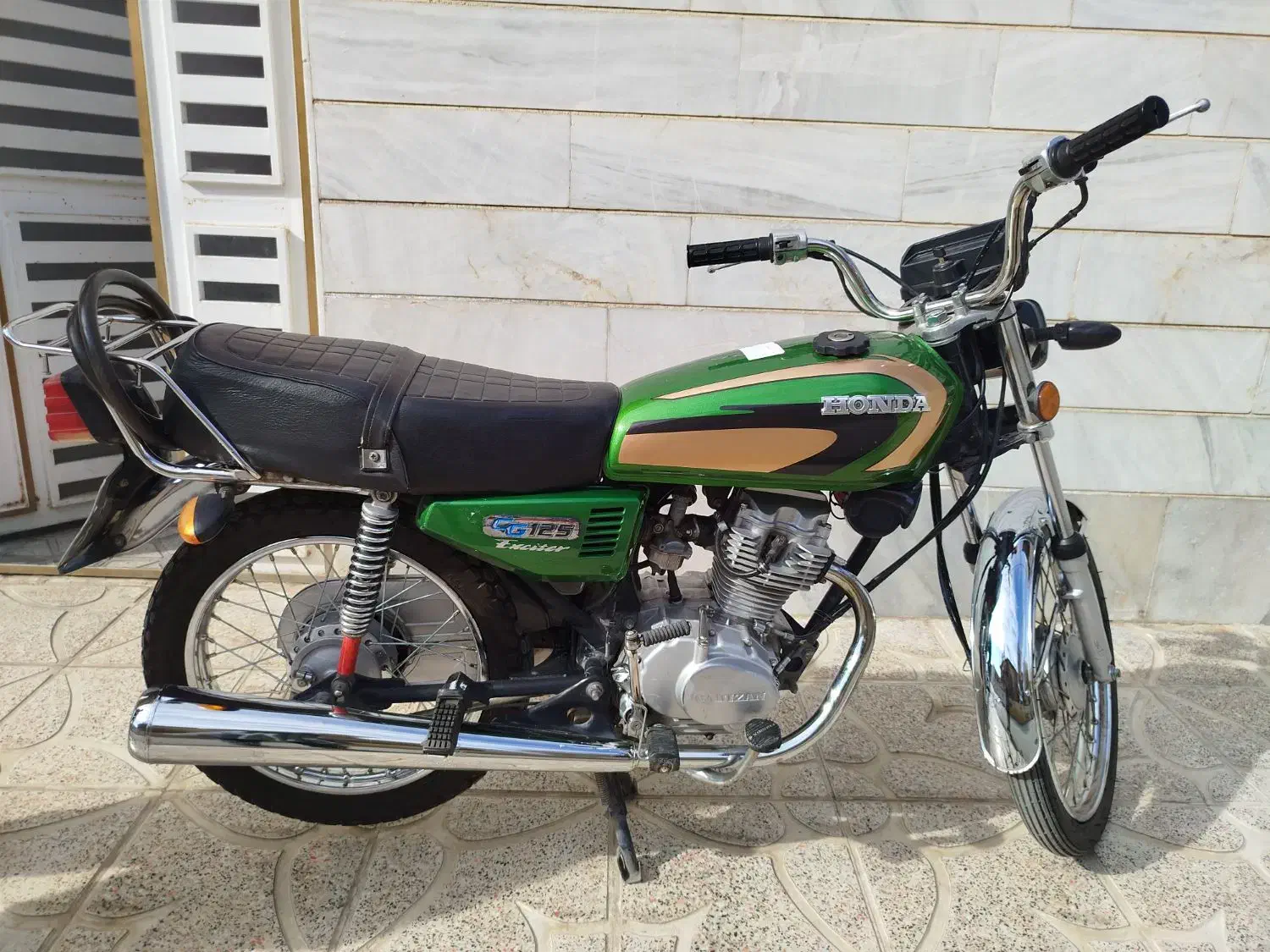 موتور هندا 125 مدل 84 رنگ سبز|موتورسیکلت|بروجرد, |دیوار