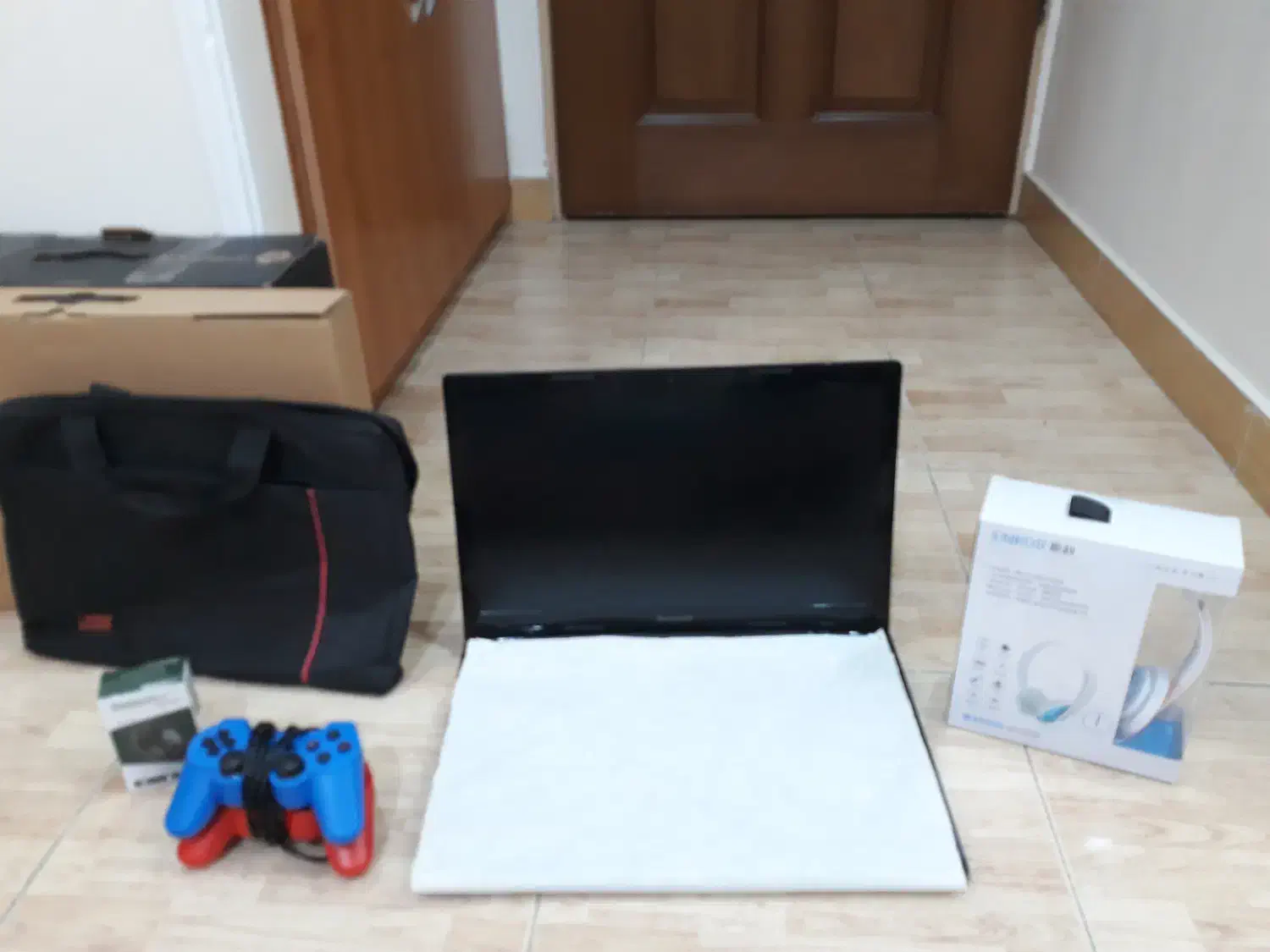 لپ‌تاپ سوپر اسلیم17.3 inchگرافیکدار i7 پشت ویترینی|رایانه همراه|رشت, چله خانه|دیوار