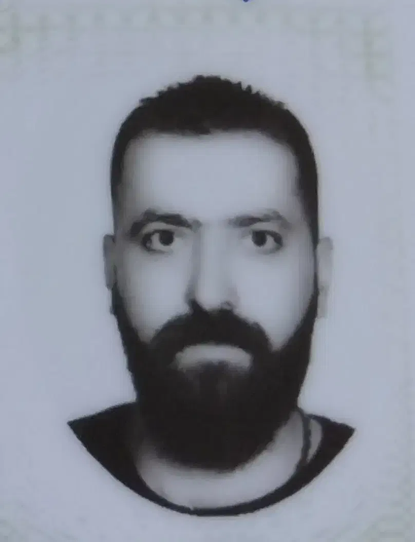 مدارک گمشده بنام علی لیاقی|اشیا|ری, منصوریه منگل|دیوار