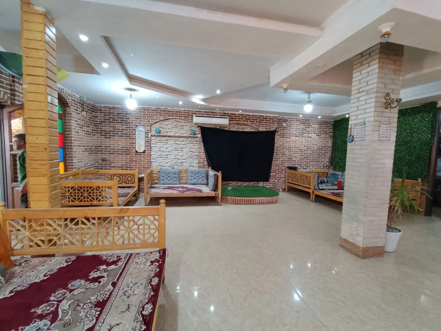 اجاره باغ رستوران 700 متری/فول تجهیزات/تاپ لوکیشن|اجارهٔ مغازه و غرفه|شهریار, شهریار|دیوار