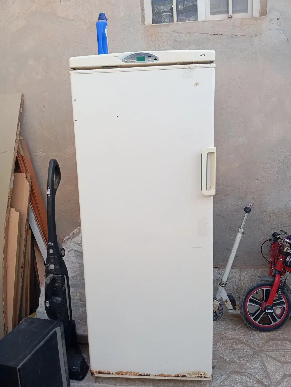 وسایل منزل فروشی|تلویزیون و پروژکتور|سبزوار, غرب نیروگاه|دیوار