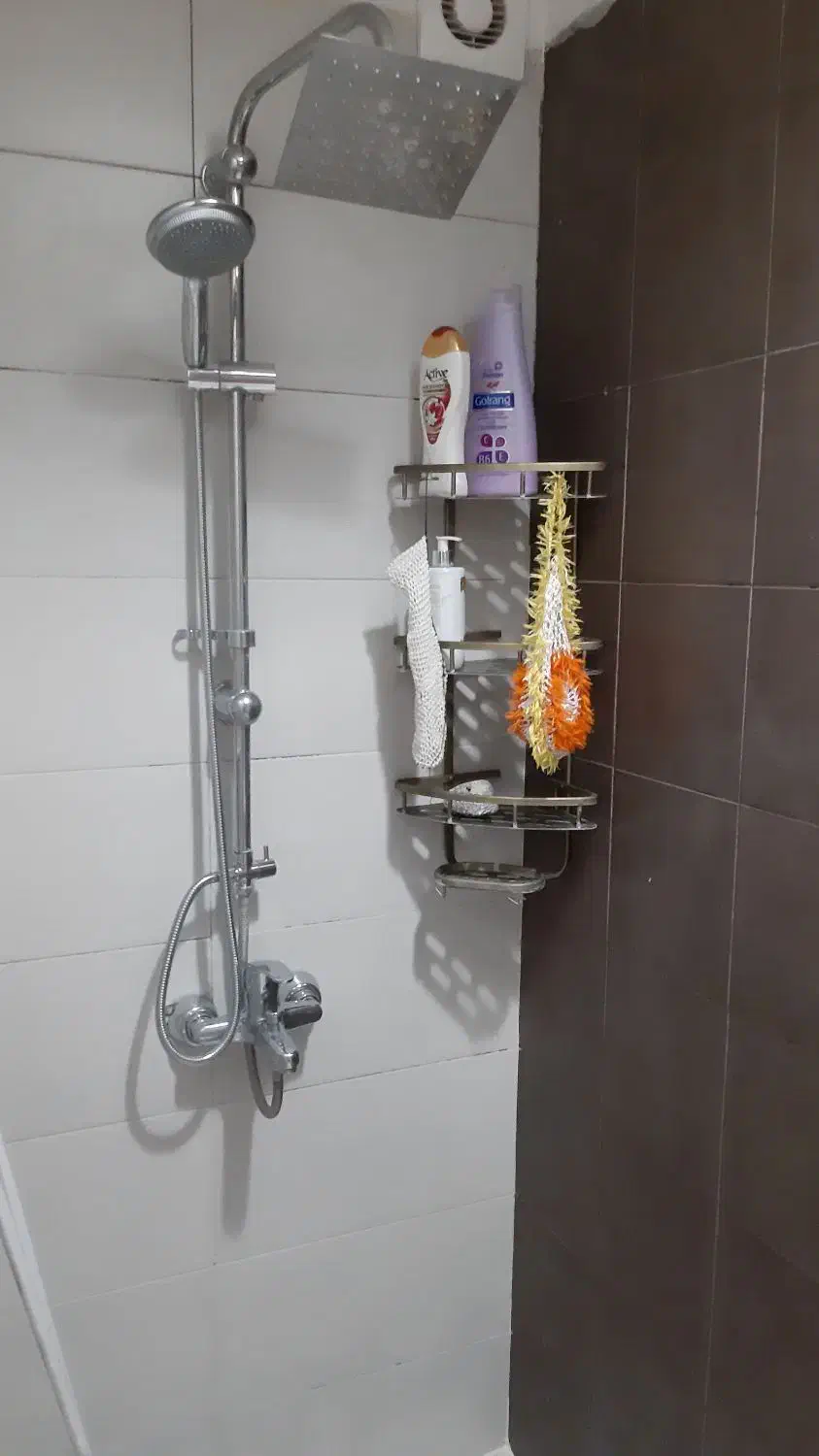 گلبرگ غربی خ عادل زاده ،۱۰۰متر ،۲خ فول مسکن امیری