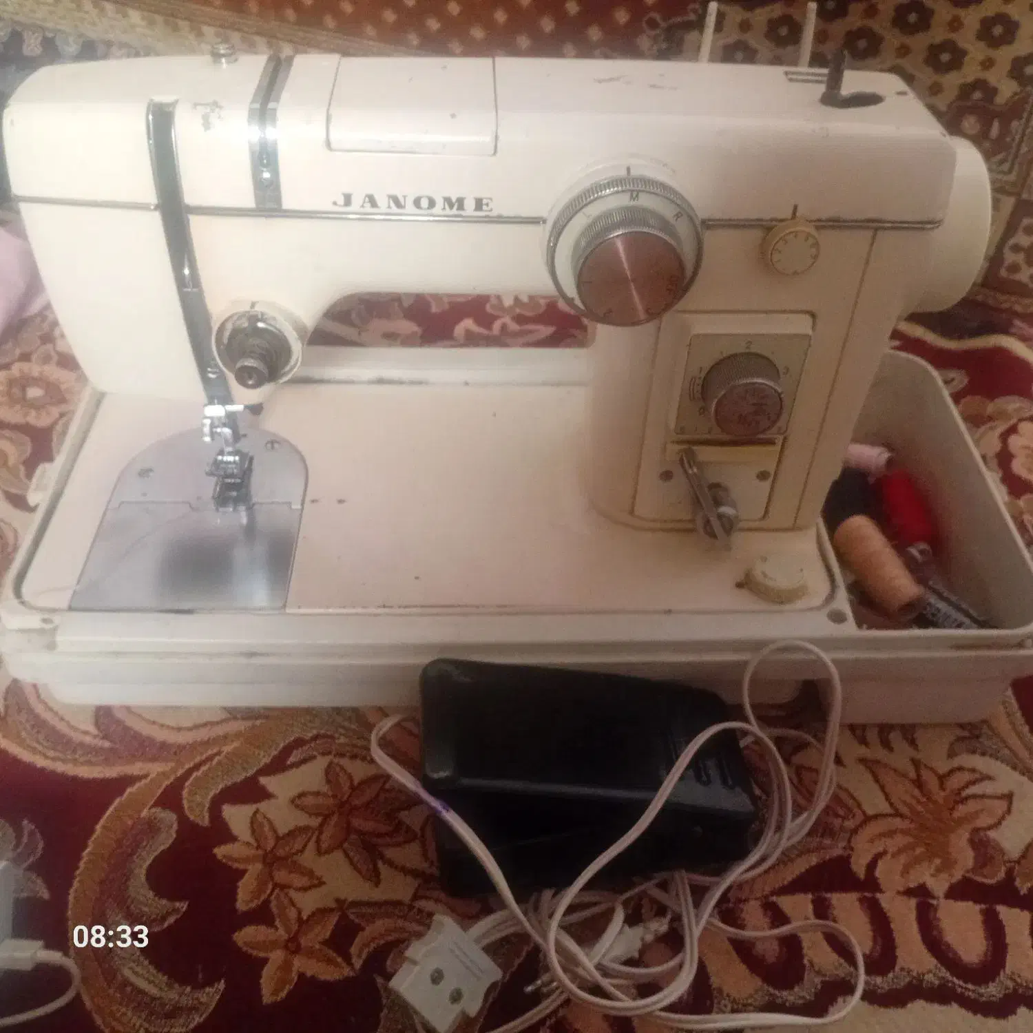 چرخ|چرخ خیاطی و ریسندگی|خان ببین, |دیوار