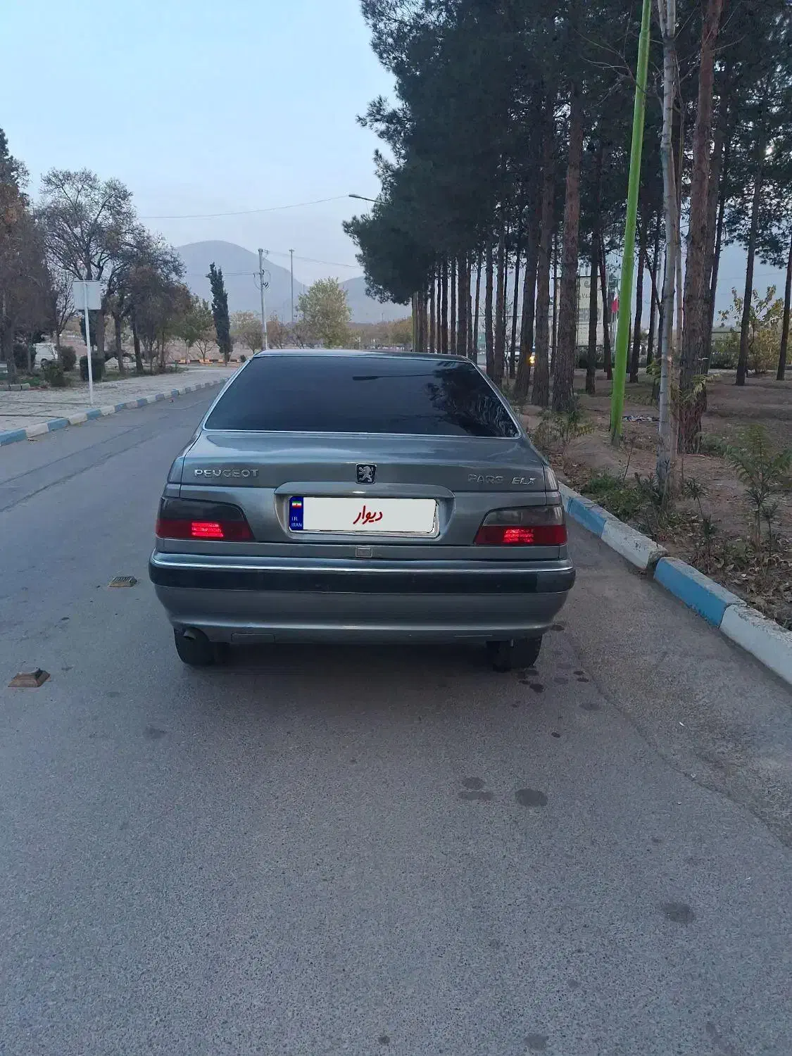 پژو پارس مدل ۸۸|خودرو سواری و وانت|فولادشهر, B2|دیوار