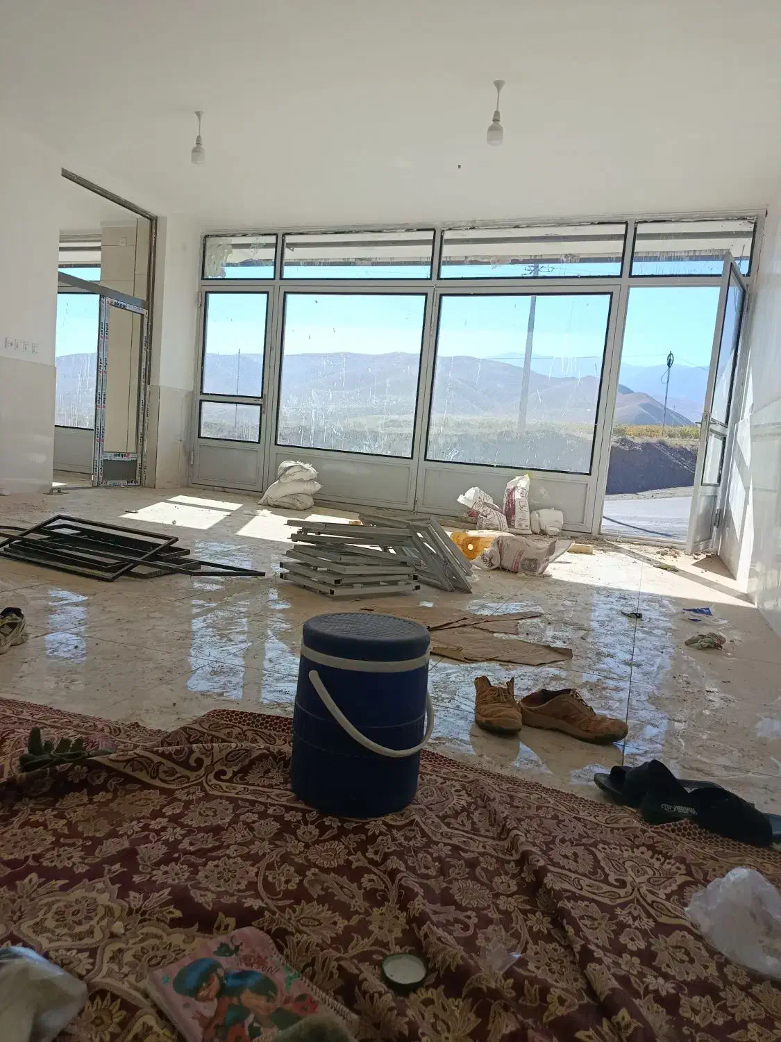 کاشی کاری وسیمان کاری|خدمات پیشه و مهارت|یامچی, |دیوار