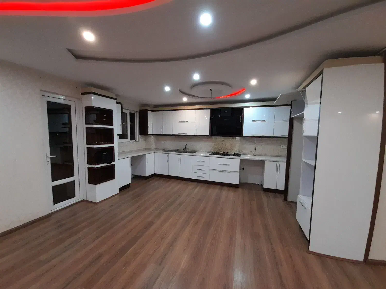 رهن آپارتمان ۱۹۰ متر ۳ خواب اوایل سروش|اجارهٔ آپارتمان|گرگان, |دیوار