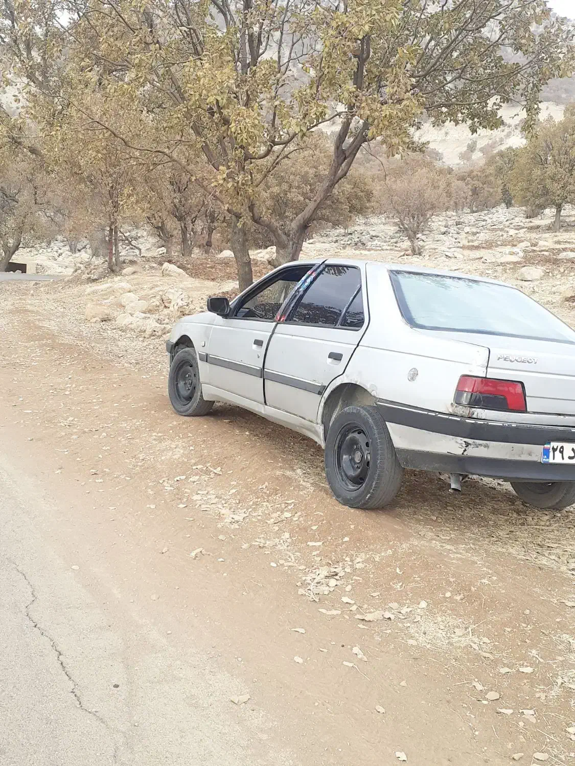 پژو ۴۰۵|خودرو سواری و وانت|یاسوج, |دیوار