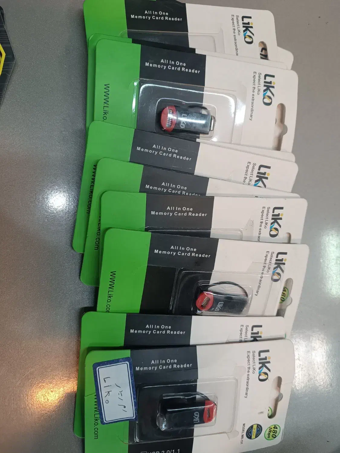 فروش لوازم جانبی کامپیوتر وگوشی با قیمتی استثنایی|قطعات و لوازم جانبی رایانه|قوچان, |دیوار