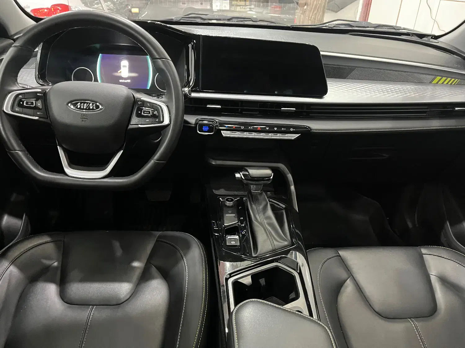 ایکس ۳۳ کراس اتوماتیک مدل ۱۴۰۲|خودرو سواری و وانت|اصفهان, بهارستان|دیوار