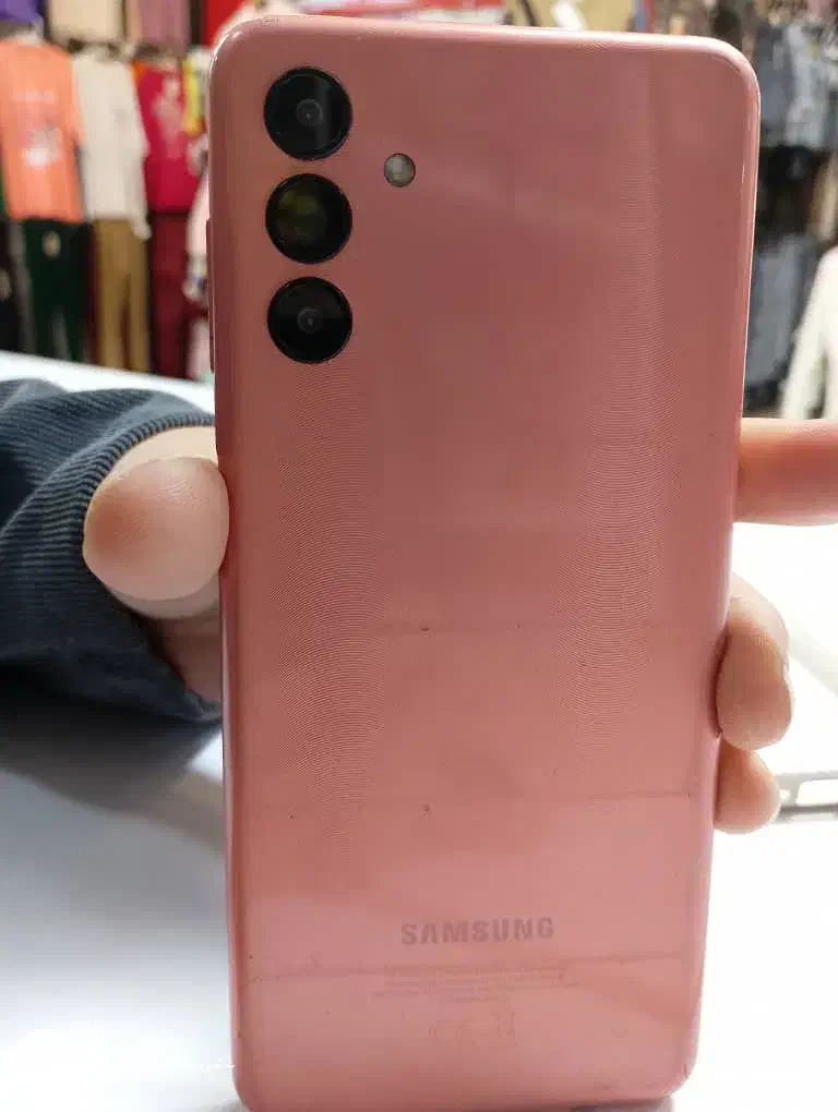 گوشی رو میخوام بفروشم|موبایل|صومعهسرا, |دیوار