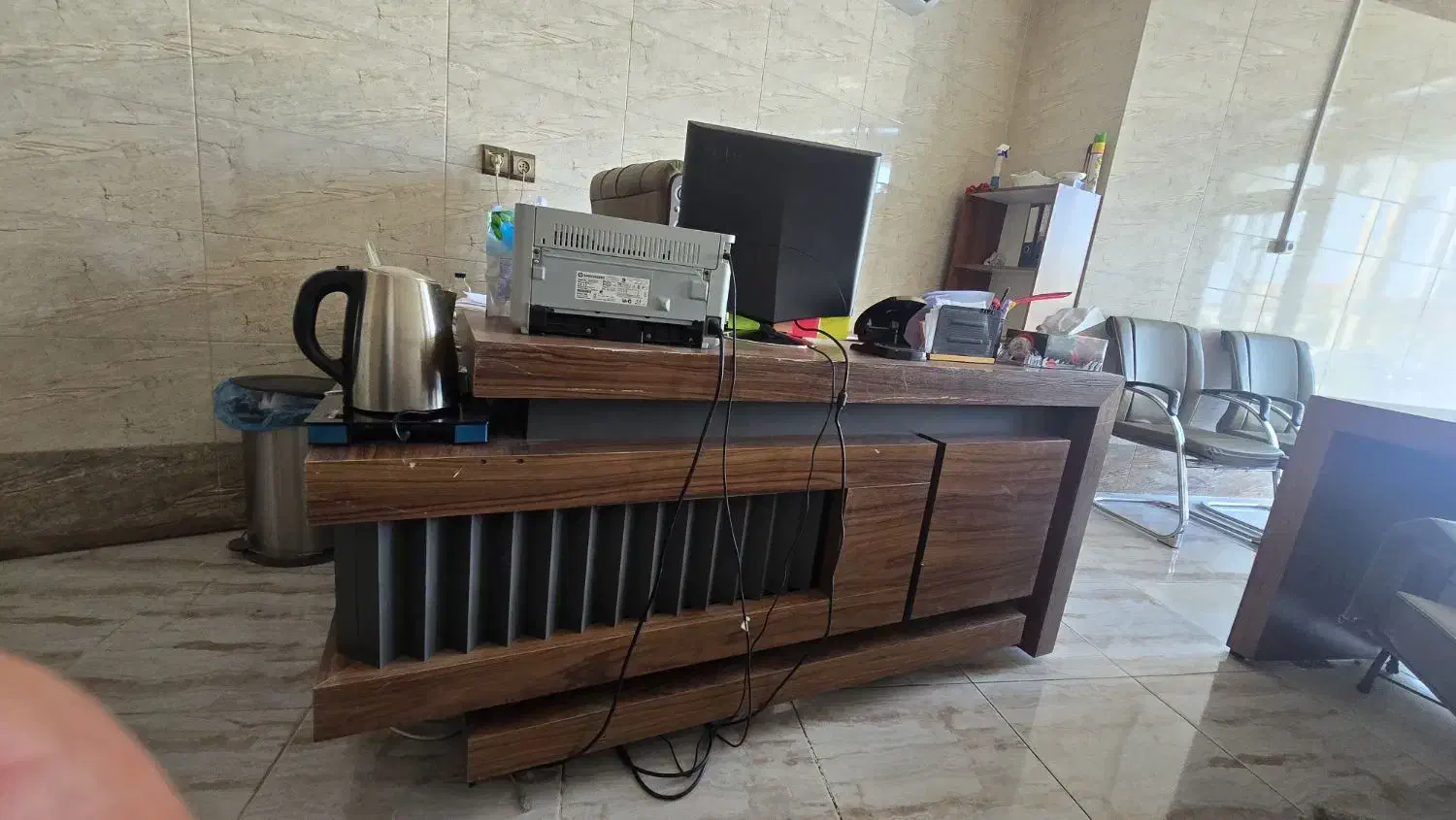 میز صندلی اداری|دفتر کار|طاهرگوراب, |دیوار