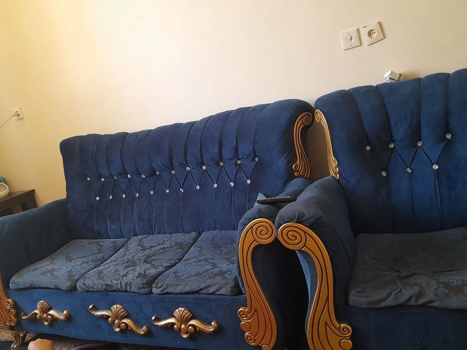 مبل|مبلمان خانگی و میز عسلی|اصفهان, بهارستان|دیوار