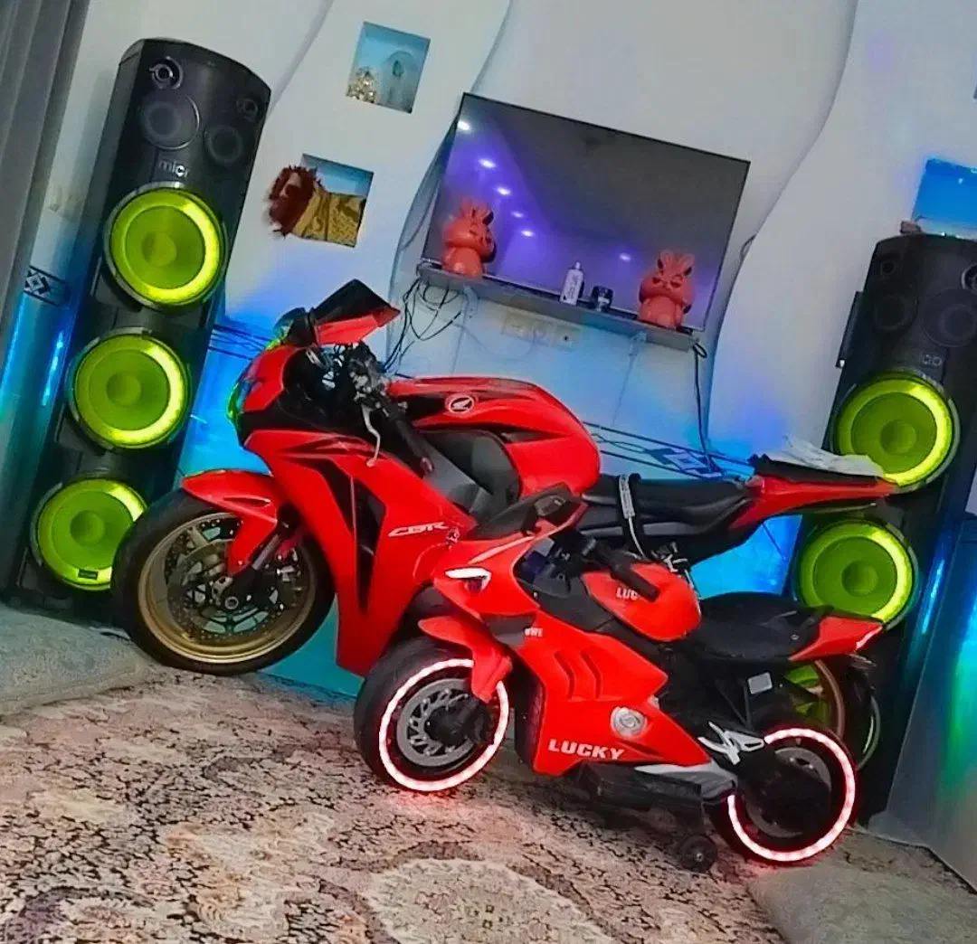 سی بی ار ۱۰۰۰|موتورسیکلت|رفسنجان, |دیوار