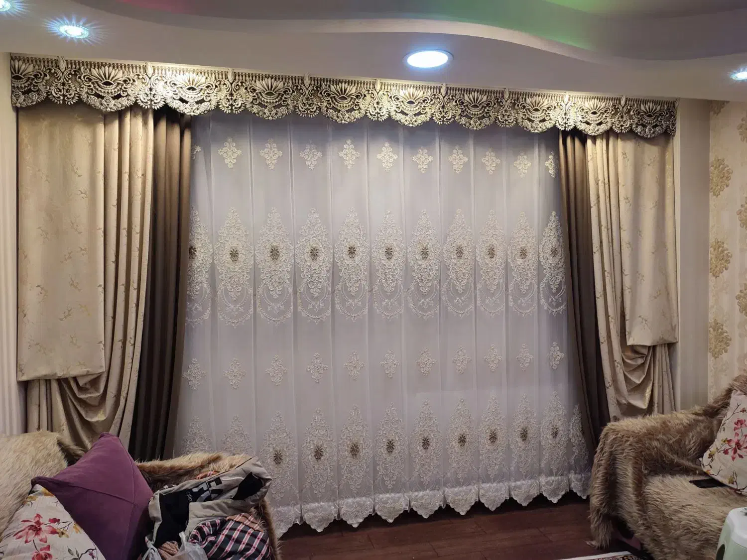 پرده،اعیان|پرده، رانر، رومیزی|سهند, |دیوار