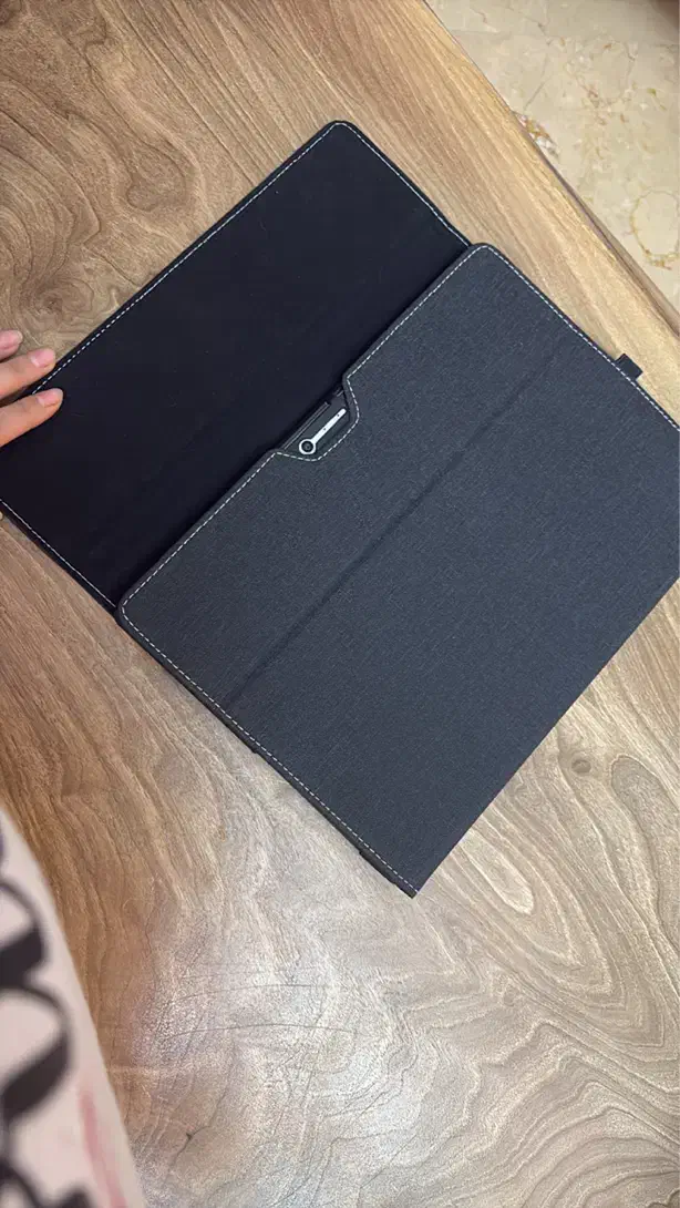 Surface|رایانه همراه|تهران, هروی|دیوار