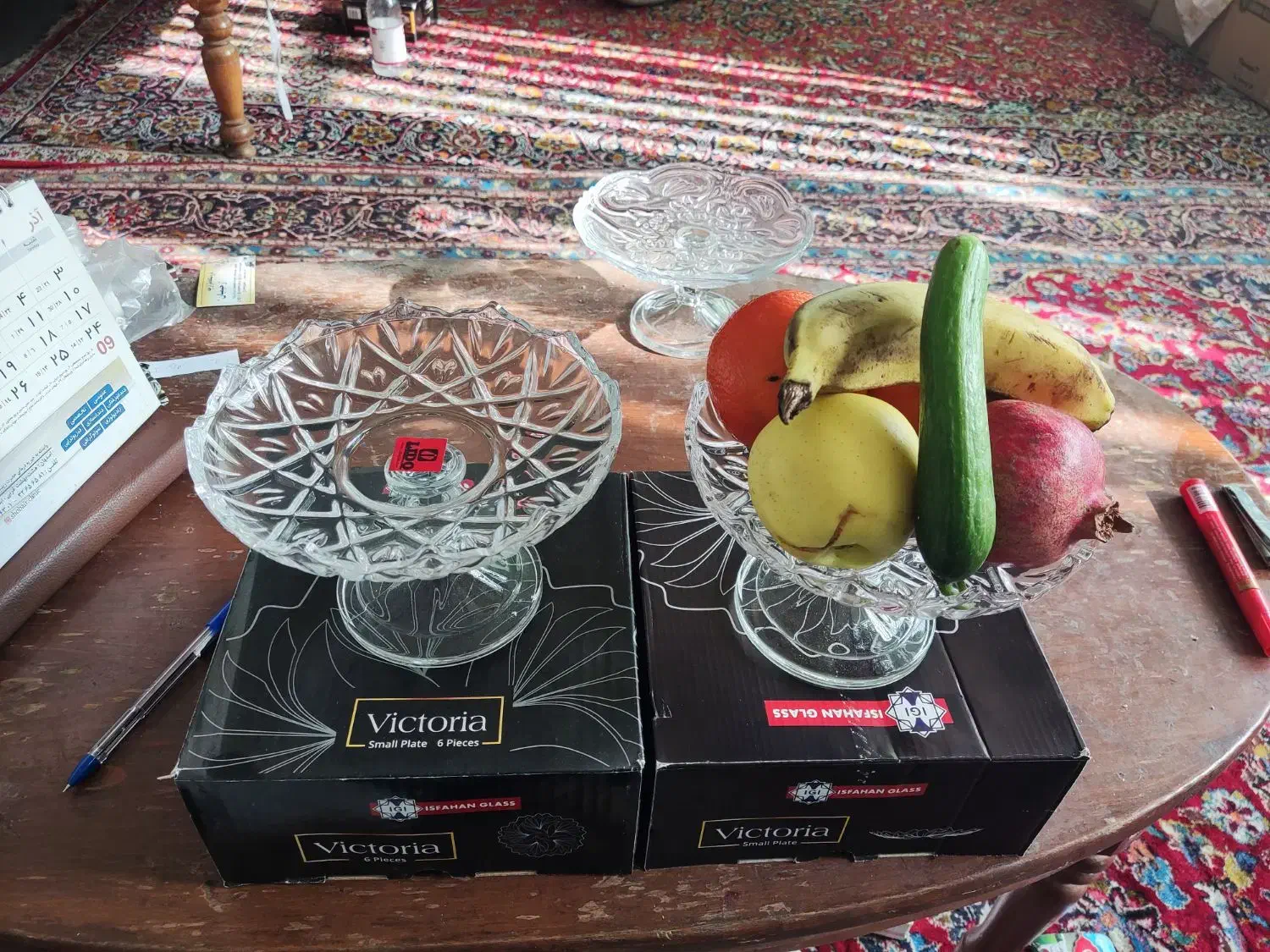 هدیه روز زن و مادر بلور پایه دار دوطبقه زیبا|ظروف سرو و پذیرایی|اصفهان, گلزار|دیوار