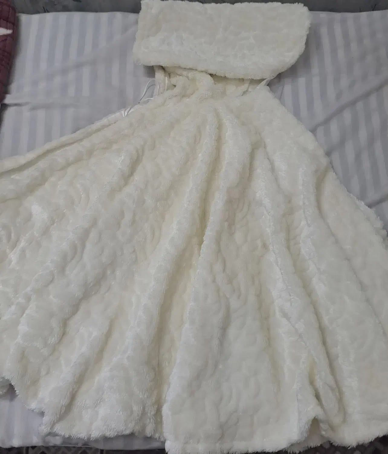 شنل وکت خز و تور عروس|لباس|قرچک, فردیس|دیوار