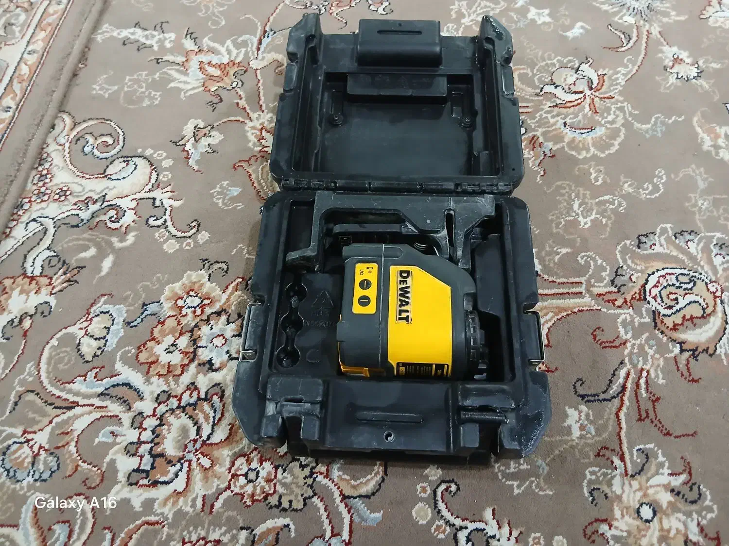 تراز لیزری دیوالت|ابزارآلات|بندرعباس, |دیوار