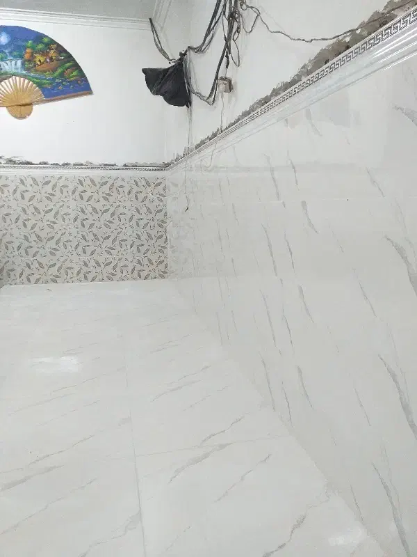 سرامیک کاری وکلیه کارهای ساختمانی با بهترین قیمت|خدمات پیشه و مهارت|رشت, پیرکلاچای|دیوار