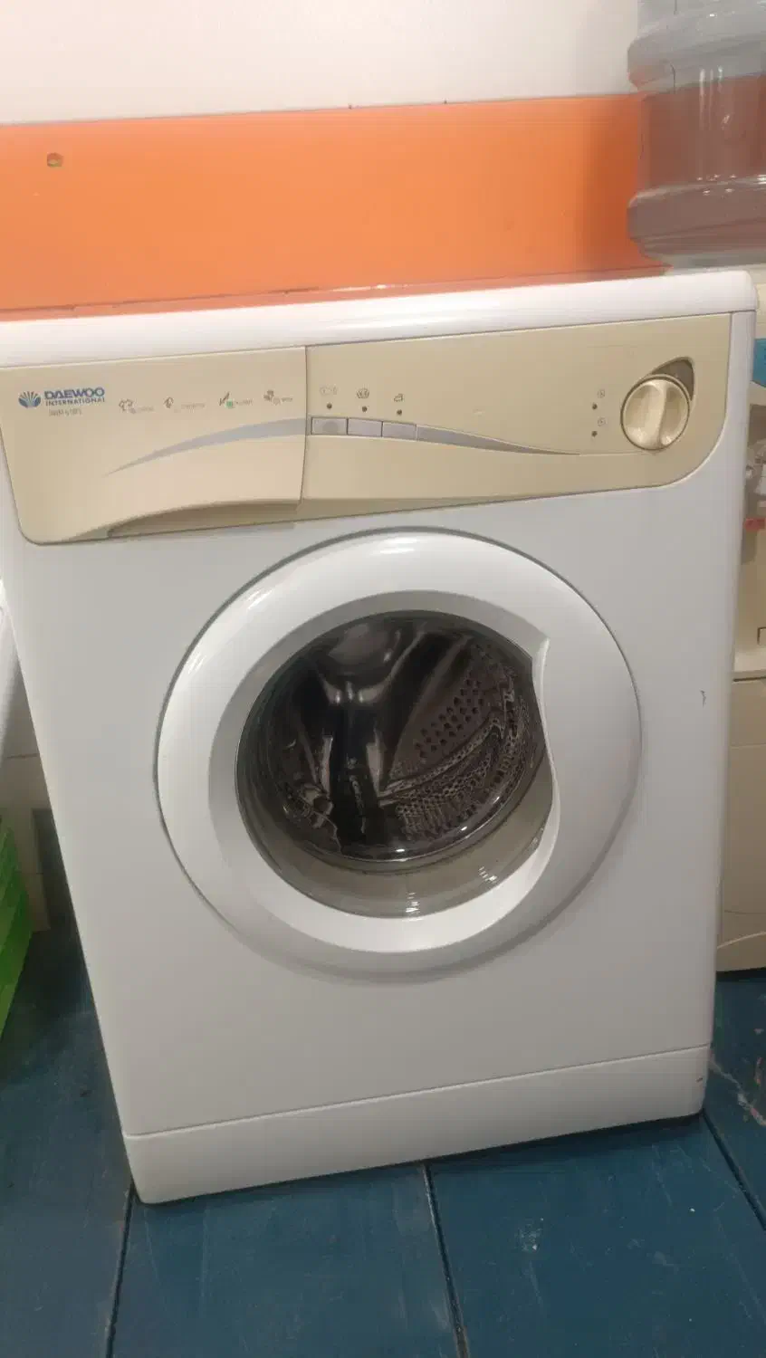 ماشین لباس شویی در حد نو ۷ کیلویی|ماشین لباسشویی و خشککن لباس|شوش, |دیوار