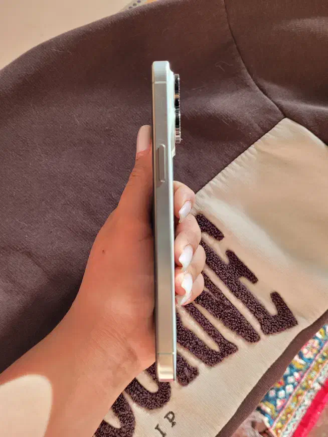 ۱۵ پرومکس ۲۵۶|موبایل|فلاورجان, |دیوار