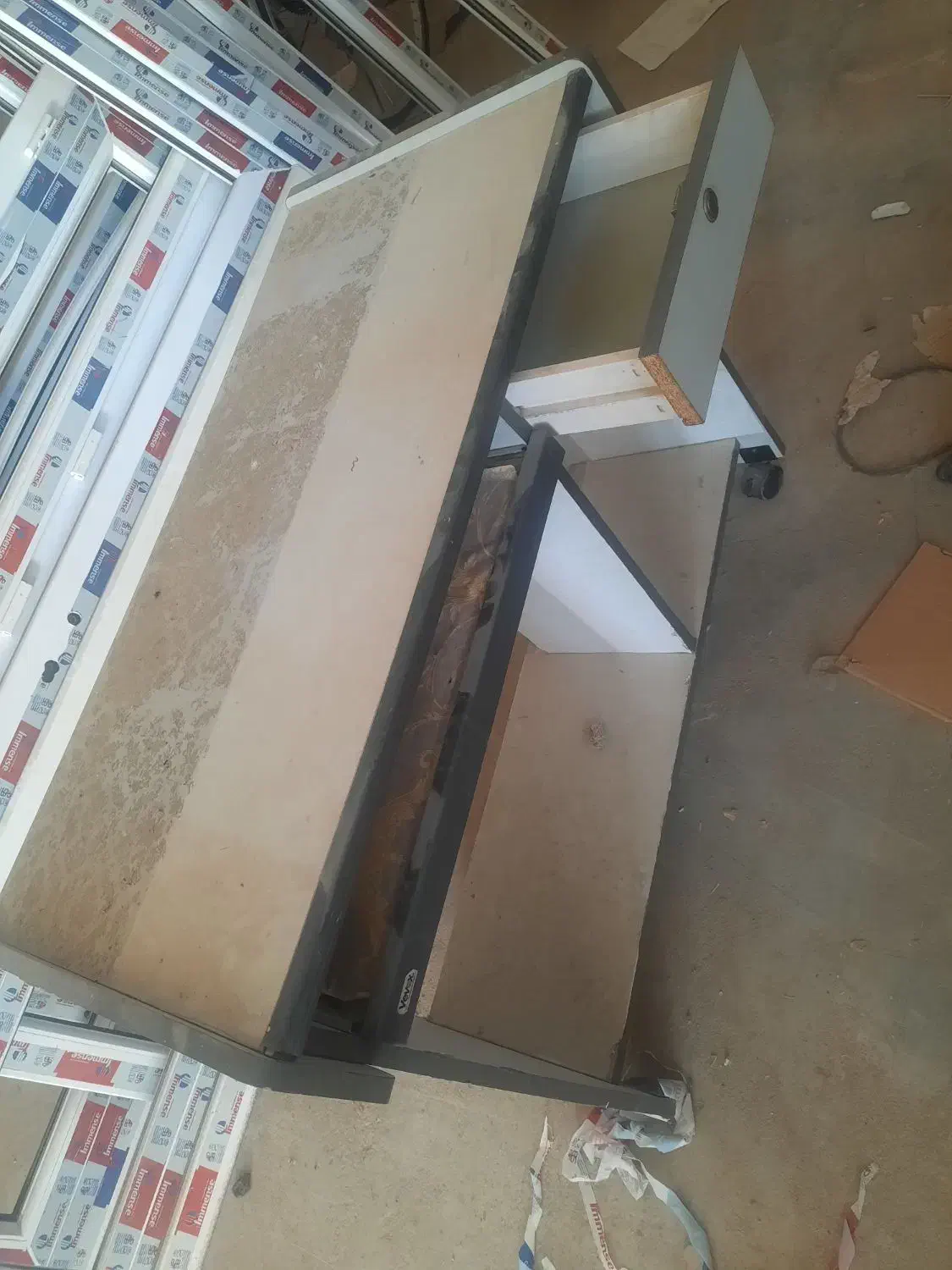 میز مناسب مطالعه خیاطی کامپیوتر....|میز تحریر و کامپیوتر|ایذه, |دیوار