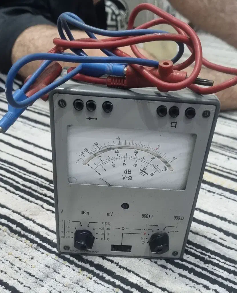 مولتی متر قدیمی عتیقه|کلکسیون اشیاء عتیقه|شیراز, عفیف‌آباد|دیوار