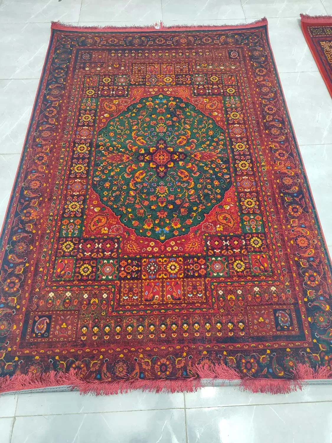 کلکسیون فرشهای ویهان سبک سنتی|فرش|شیراز, تندگویان|دیوار