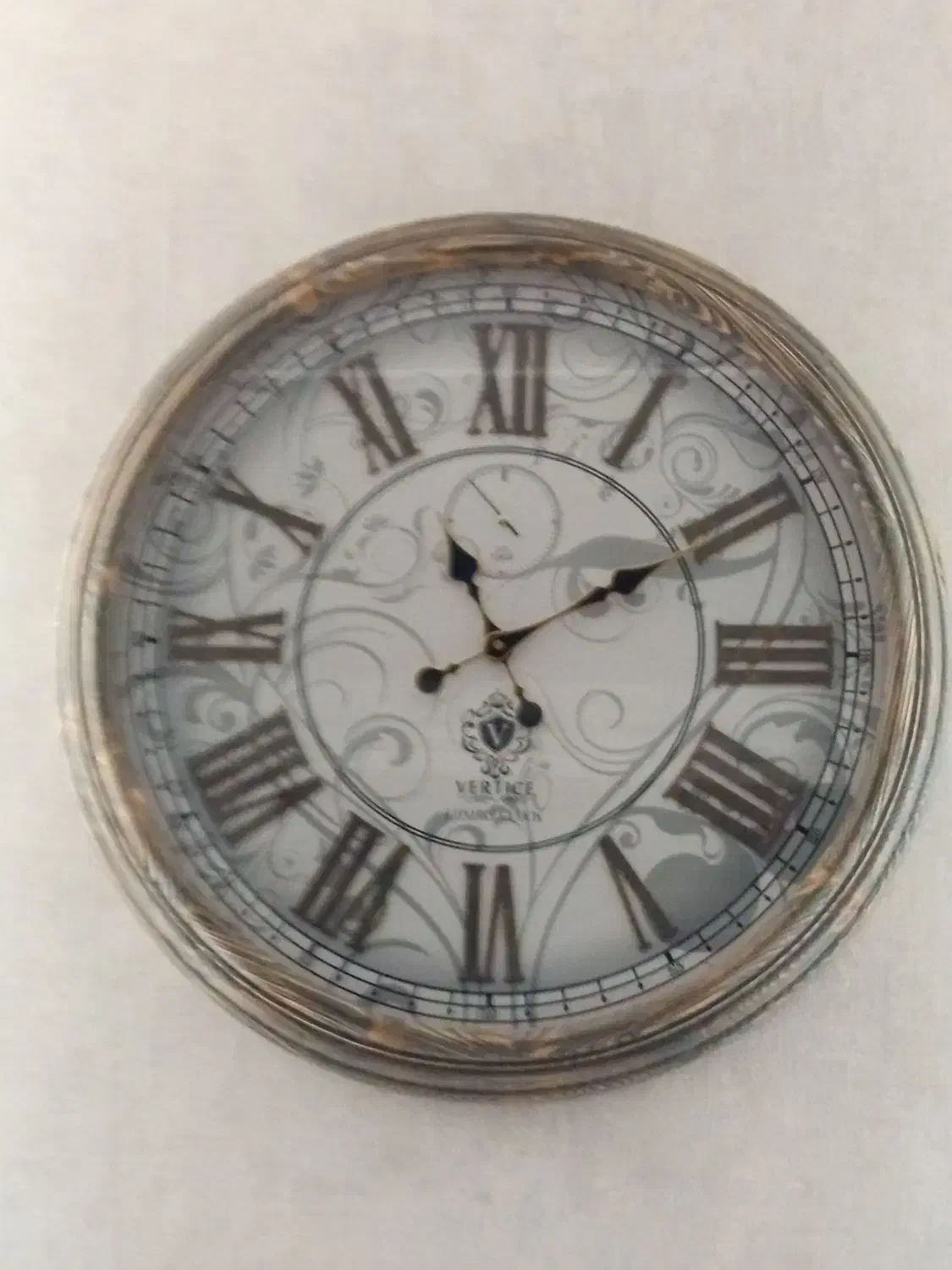 ساعت دیواری چوبی سالم|ساعت دیواری و تزئینی|قرچک, میرزائی جنوبی|دیوار