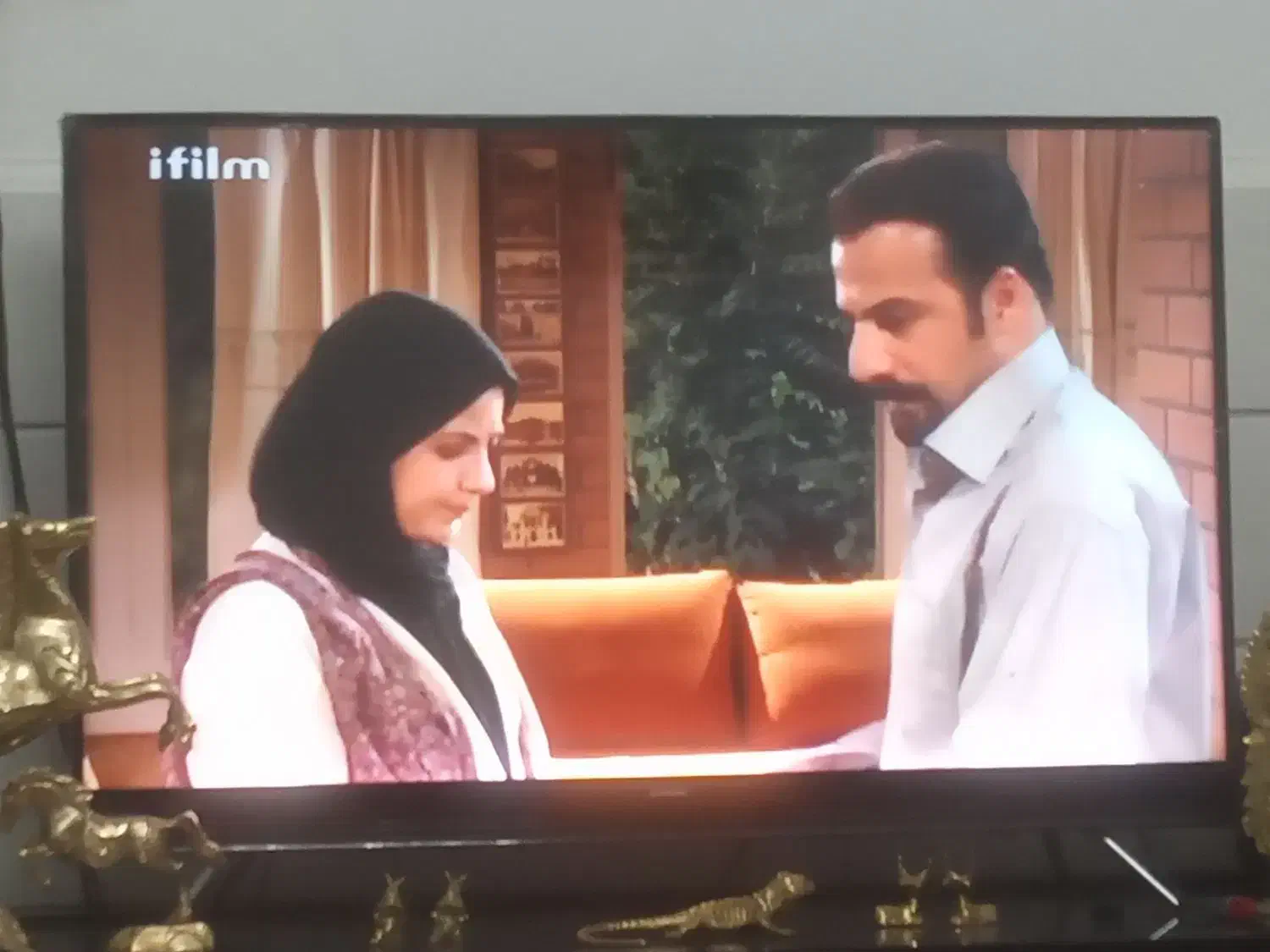 تلویزیون ۴۳ اینج|تلویزیون و پروژکتور|اراک, |دیوار