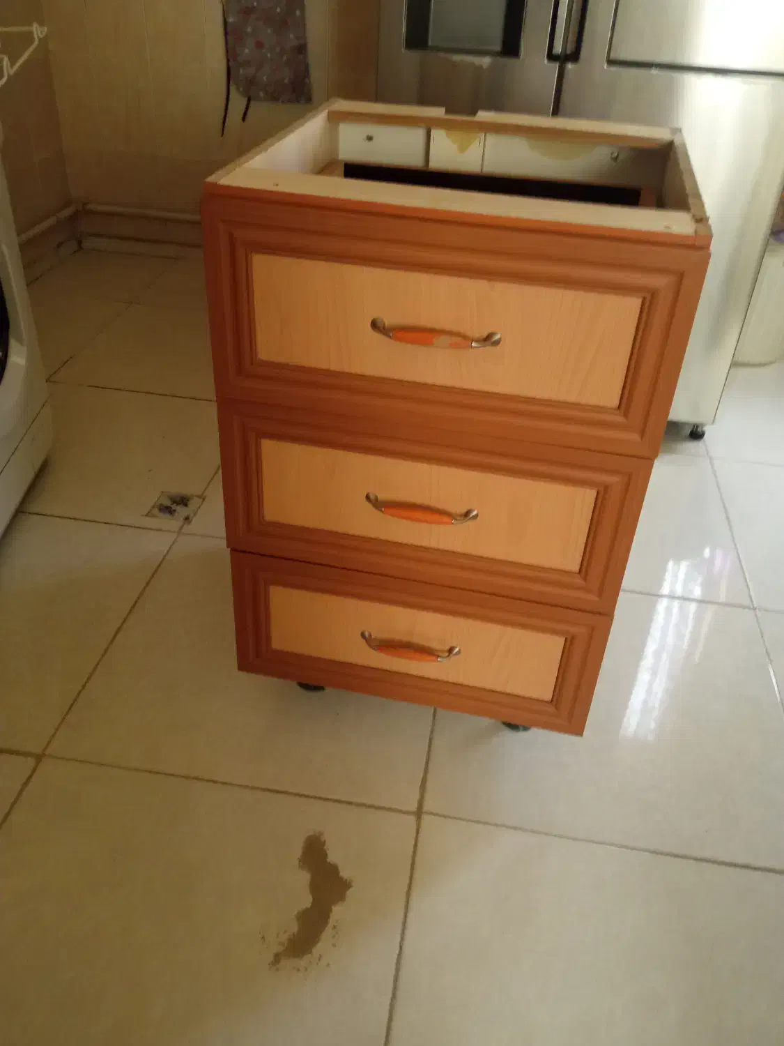 کانتر آشپزخانه|مبلمان اداری|اسلام‌شهر, شهرک واوان|دیوار