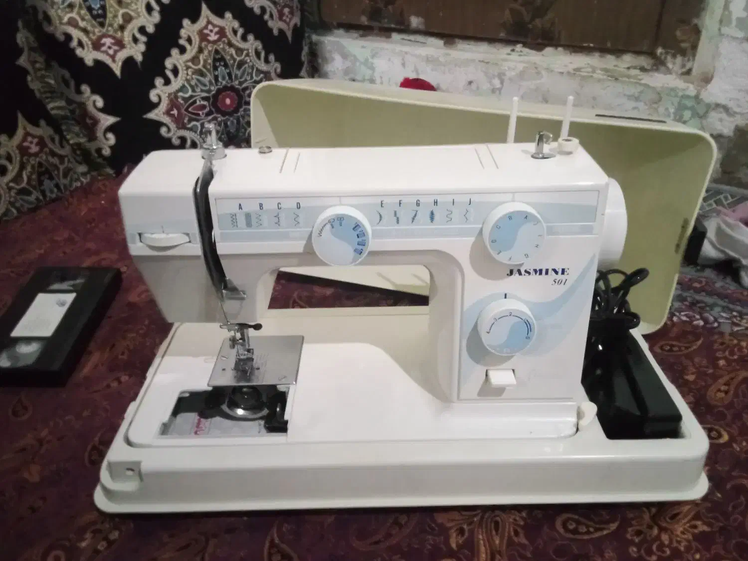 چرخ خیاطی|چرخ خیاطی و ریسندگی|درگهان, |دیوار