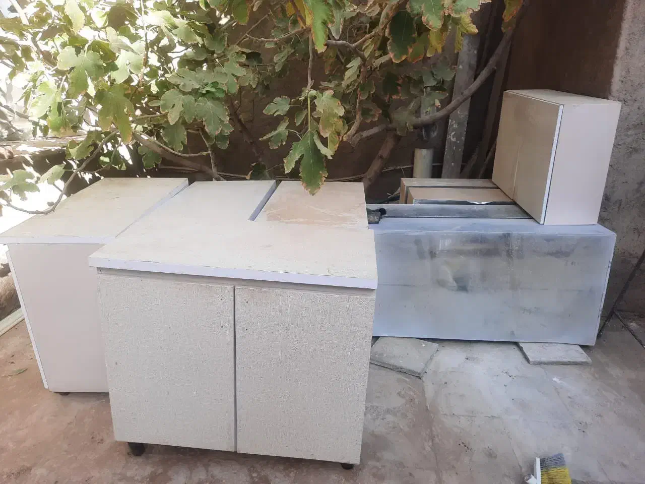 کابینت دیوار|مصالح و تجهیزات ساختمان|سیرجان, |دیوار