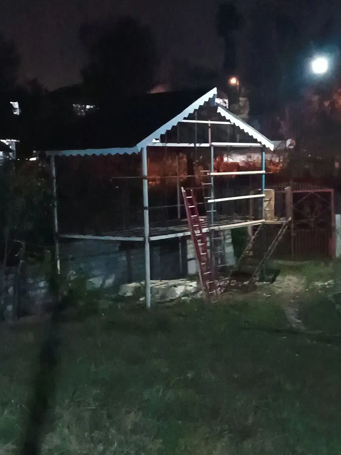 ساخت خانه و آلاچیق فلزی|خدمات پیشه و مهارت|لاهیجان, بوجایه|دیوار