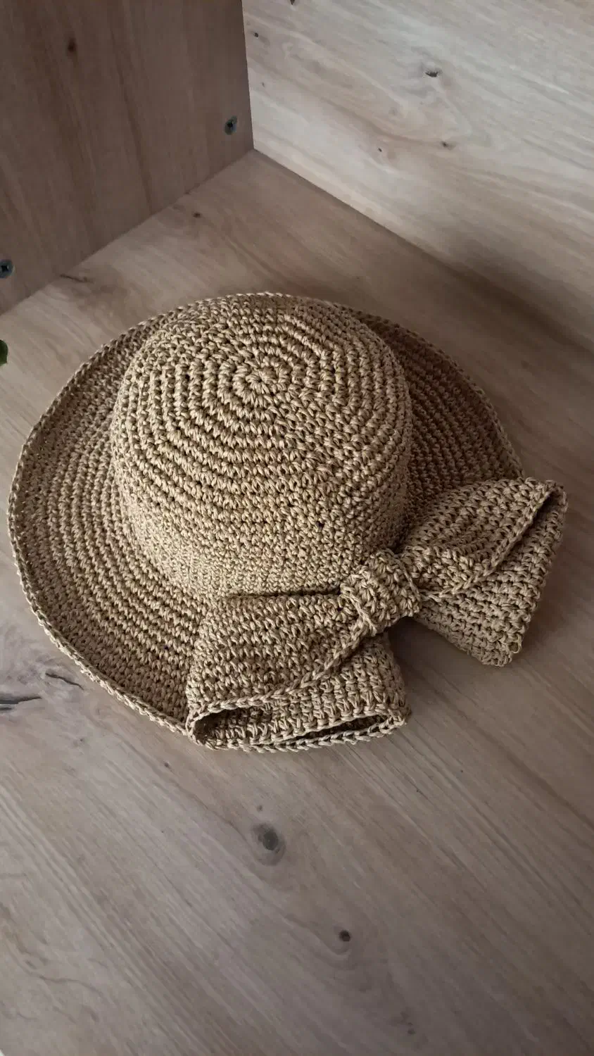 کلاه|لباس|طرقبه, |دیوار