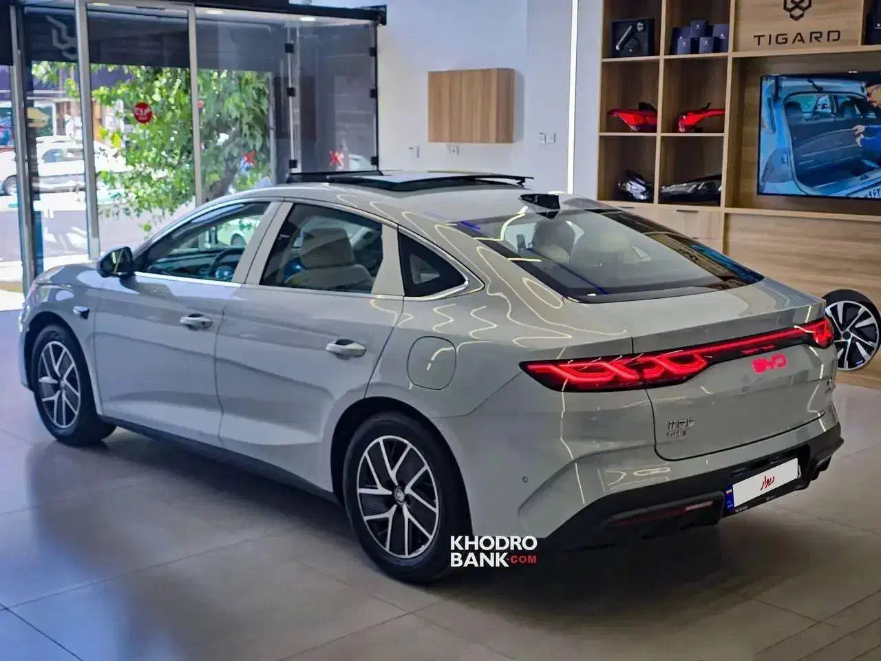 بی وای دی چین ال هیبریدی با چشم خدا مدل 2025|خودرو سواری و وانت|شیراز, فرگاز|دیوار