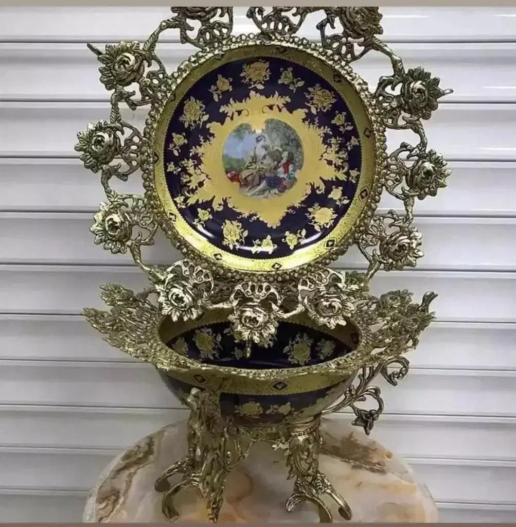 کاسه بشقاب پایه خرچنگی برنز برنجی|صنایع دستی و سایر لوازم تزئینی|اردبیل, |دیوار