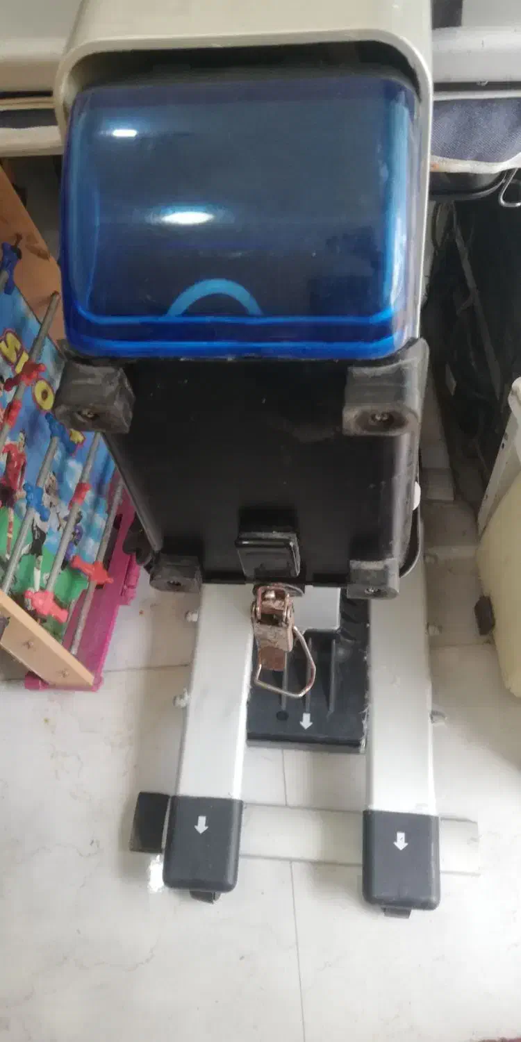 اوتو بخار  پایه دار هوگل  سالم تمیز|اتو و لوازم اتو|رشت, سلیمانداراب|دیوار