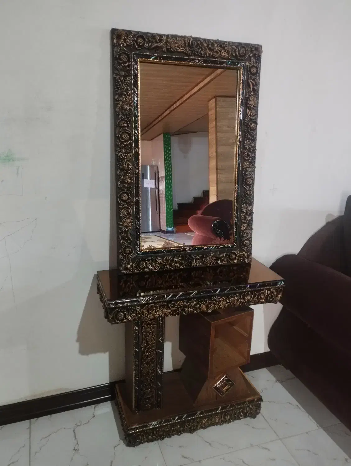 آینه کنسول و شمعدان|بوفه، ویترین، کنسول|سرخرود, |دیوار