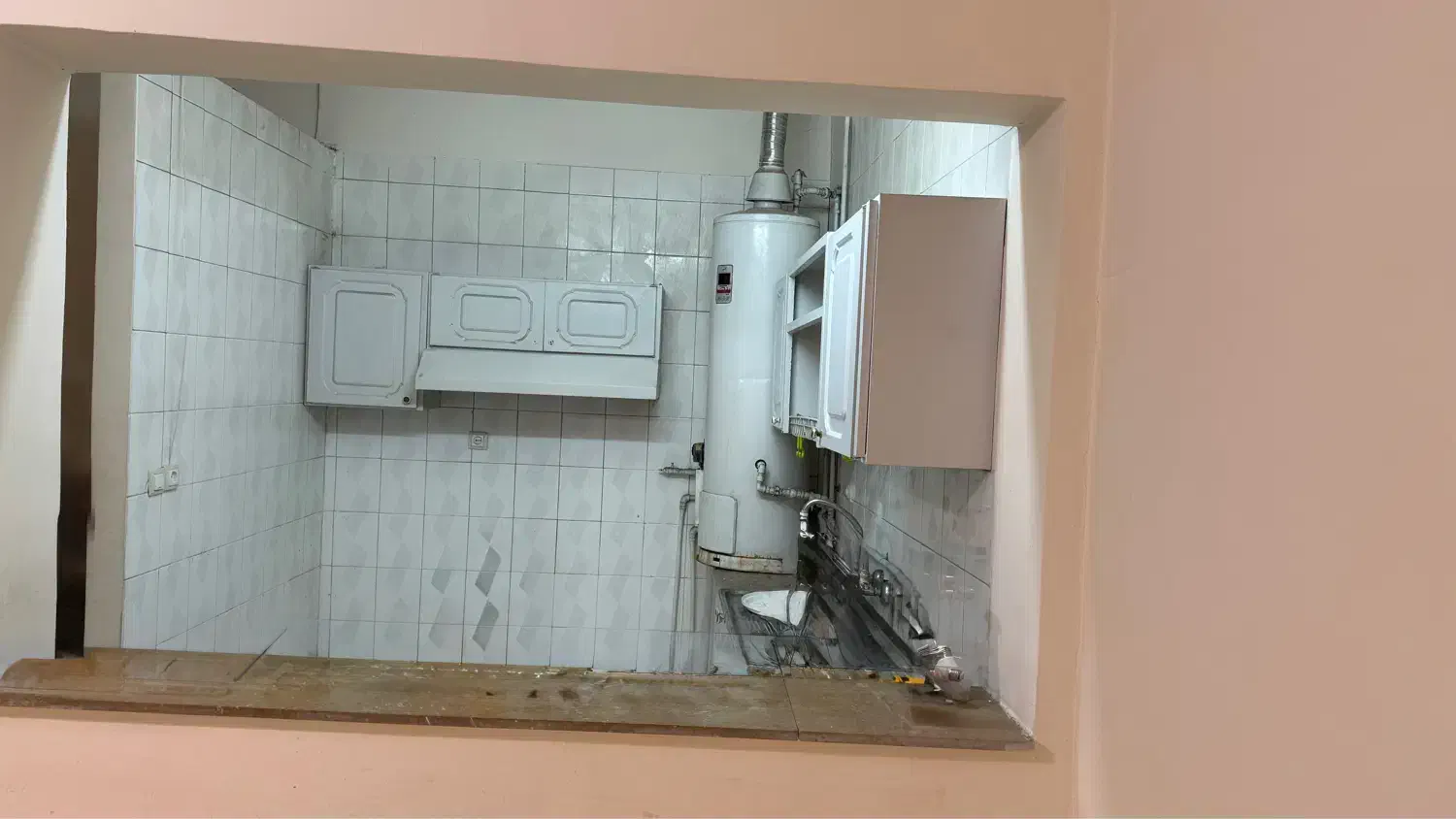 واحد هفتاد متری دو خواب بر خیابان آریا|اجارهٔ آپارتمان|شیراز, باغ تخت|دیوار