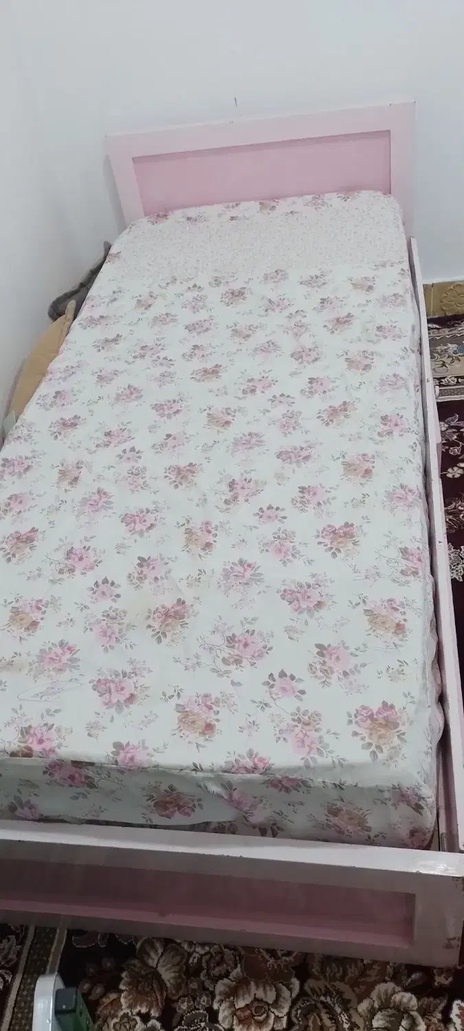 تخت یک نفره سالم|تشک تختخواب|دیواندره, |دیوار