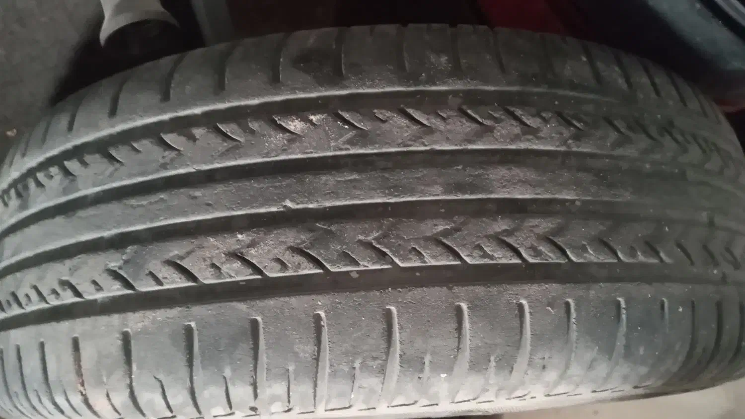 رینگ و لاستیک ۱۴  در حد|قطعات یدکی و لوازم جانبی|میبد, |دیوار