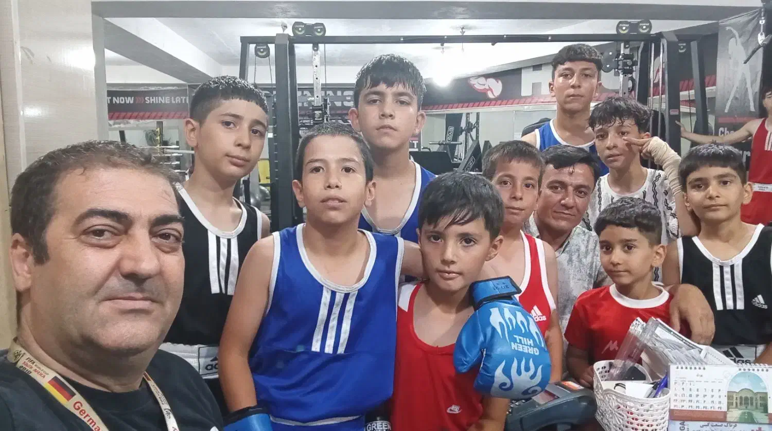 آموزش بوکس ازمبتدیتاقهرمانیبا استاد اعجمی|خدمات آموزشی|زنجان, |دیوار