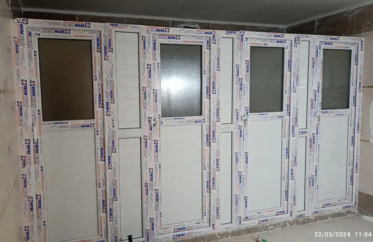 درب و پنجره دوجداره upvc و آلومینیوم ریگلاژ و توری|خدمات پیشه و مهارت|کاشان, قطب راوندی|دیوار