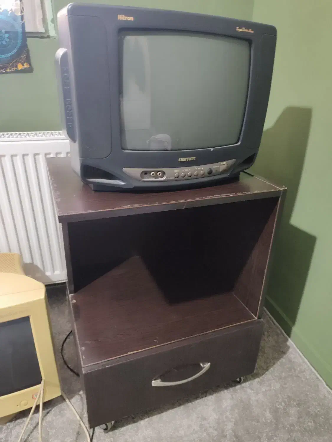 تلویزیون کامپیوتر کیبورد میز کشو دار|تلویزیون و پروژکتور|کرمانشاه, |دیوار