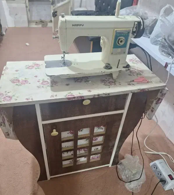 چرخ خیاطی ژاپنی|لوازم خیاطی و بافتنی|سراوان, |دیوار