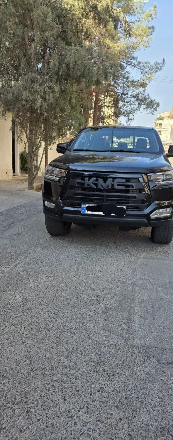 کی ام سی t8 Kmc  مدل 1401|خودرو سواری و وانت|شیراز, سرو|دیوار